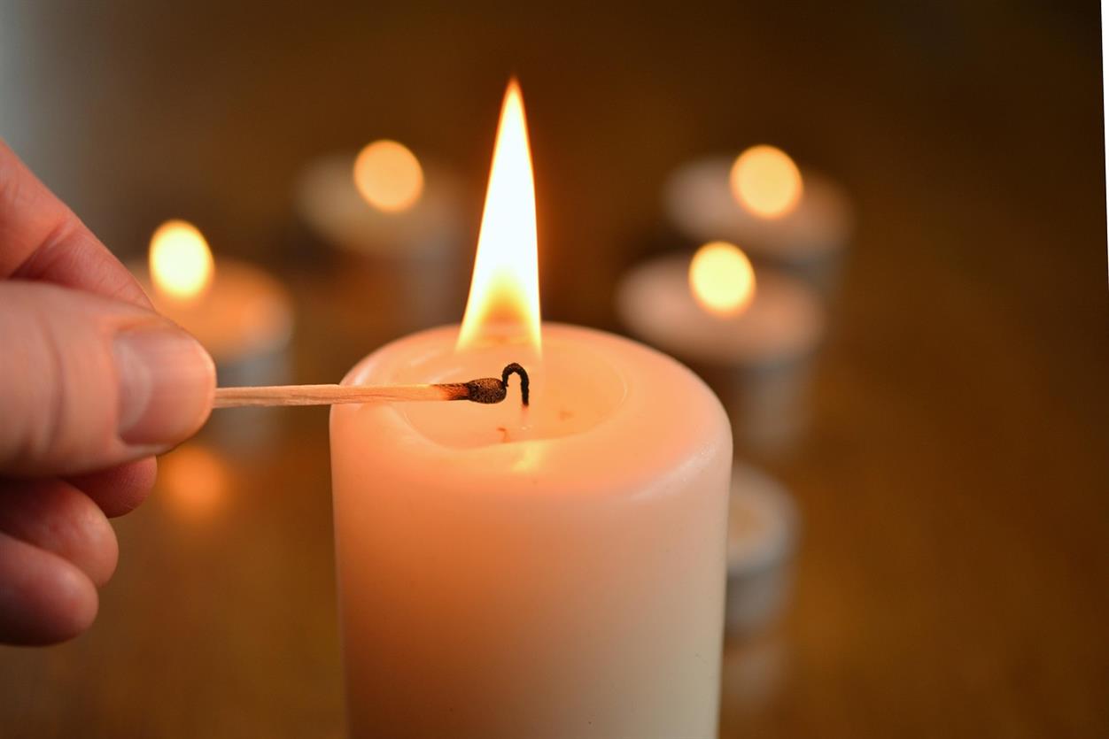 For many, candles are more than décor. They are about creating moments, moods, and memories through fragrance and light. With over 30 years in the industry, Candles Direct has become one of the UK’s most trusted retailers, offering not only premium brands like Yankee Candle, WoodWick, and P.F. Candle Co. but also reliable services that make shopping simple and rewarding.