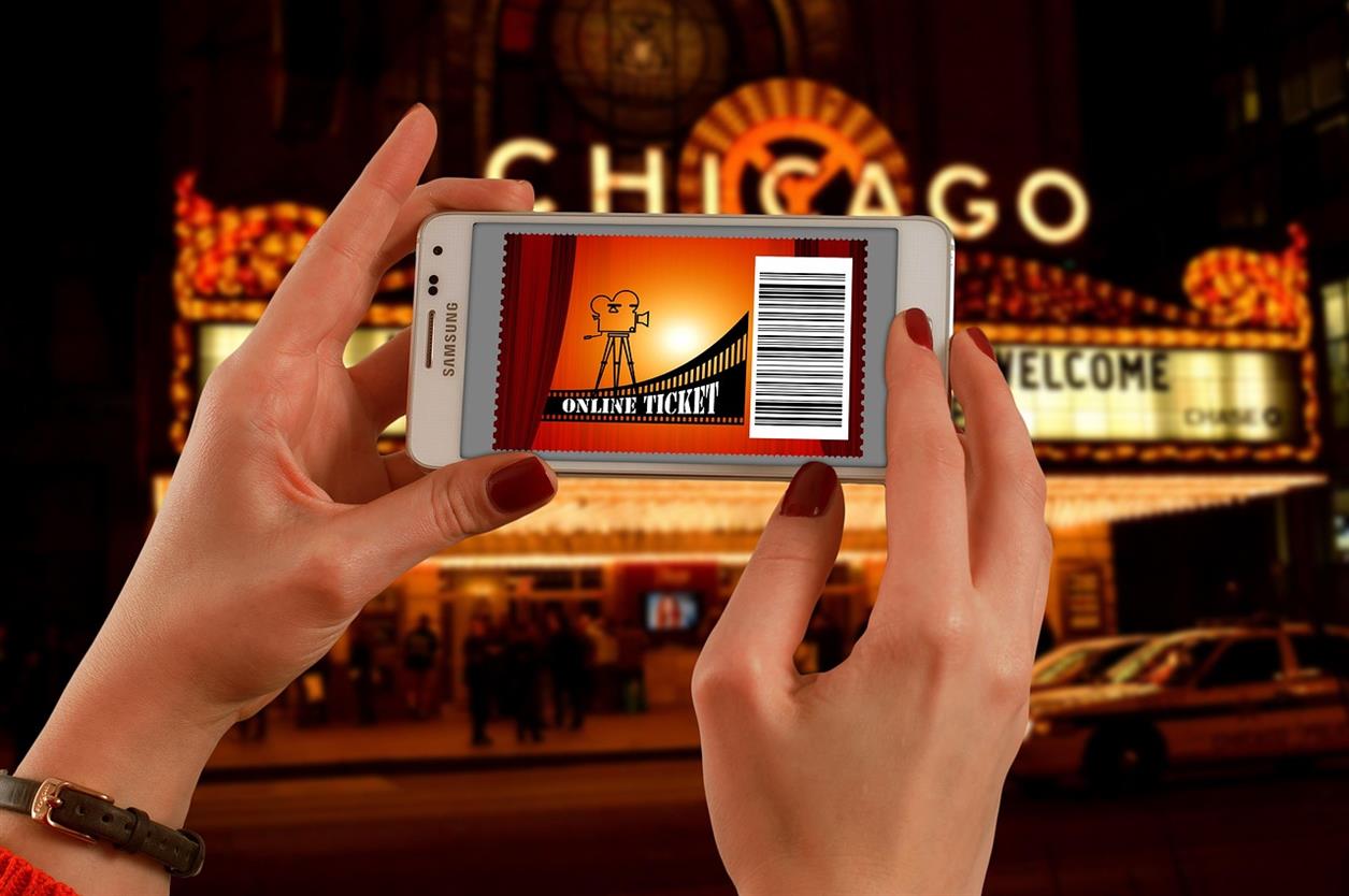Als het gaat om live entertainment, is er niets leuker dan de voorpret van het in bezit hebben van je ticket en de wetenschap dat je een geweldige avond tegemoet gaat. TopTicketShop heeft zich gevestigd als een van de meest betrouwbare platforms in Nederland voor het kopen en verkopen van tickets voor concerten, musicals, sportevenementen en theaterproducties. Met de focus op gemak, vertrouwen en variatie zorgt het platform ervoor dat fans nooit de evenementen hoeven te missen die er het meest toe doen.